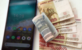 Названы причины, по которым россиян не устраивает жизнь на одну зарплату