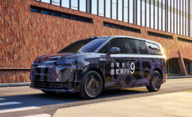 Huawei и Chery готовят к премьере минивэн Luxeed V9, который поборется с Zeekr 009