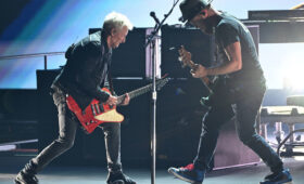 Не только Витас: гранж тоже оказался «средством терапии»