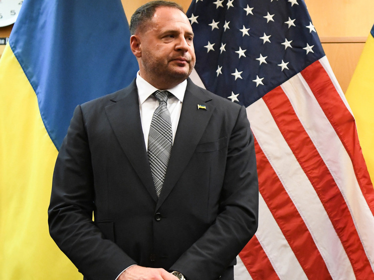 Офис без главы: Ермак окончательно превратился в Распутина