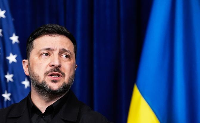 &laquo;Вонючий ублюдок&raquo;, прячься: Дмитрий Медведев послал свой сигнал Зеленскому