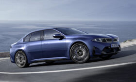 BMW i3: новая «трешка» на батарейках