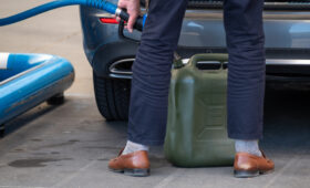 Брюссель смирился с дорогой нефтью: Европа не нашла лекарства от нового энергокризиса