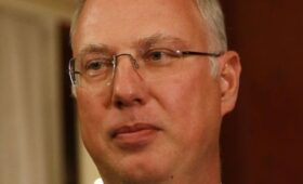 Дмитриев обвинил критиков российско-американских переговоров в желании затянуть украинский конфликт