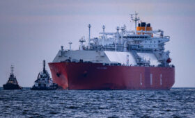 Газовый шок: цены взлетели на 30% на фоне ударов по Ирану и угроз Трампа