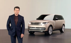 Jaguar Land Rover наконец-то подтвердила увольнение исчезнувшего главного дизайнера