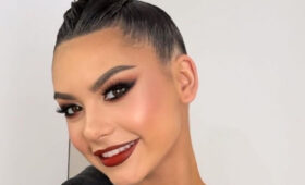 Крамаренко очаровала веснушками на честном селфи без фильтров и макияжа