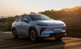 Купеобразный кроссовер Geely Atlas REV выходит на рынок