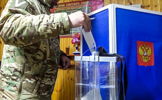 Между &laquo;Страной-победителем&raquo; и&nbsp;&laquo;Осажденной крепостью&raquo;: Выборы в Госдуму будут пахнуть порохом