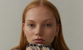 Модель и легкоатлетка Мария Привалова снялась топлес и без макияжа