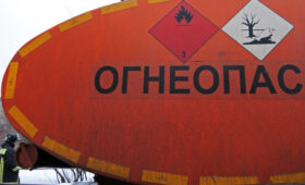 Нефть в обмен на послушание: почему Россия радуется подачке Трампа, а Иран — воюет