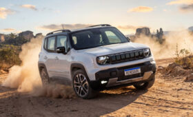 Обновлённый Jeep Renegade: иной интерьер, модернизированная техника и сниженный ценник
