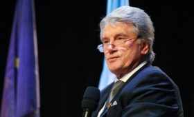 «Остановись и вспомни, кем ты был»: экс-президент Украины обратился к Орбану