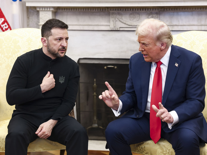 «Побрейте его»: «гардеробная революция» Зеленского позорит Украину «Побрейте его»: «гардеробная революция» Зеленского позорит Украину