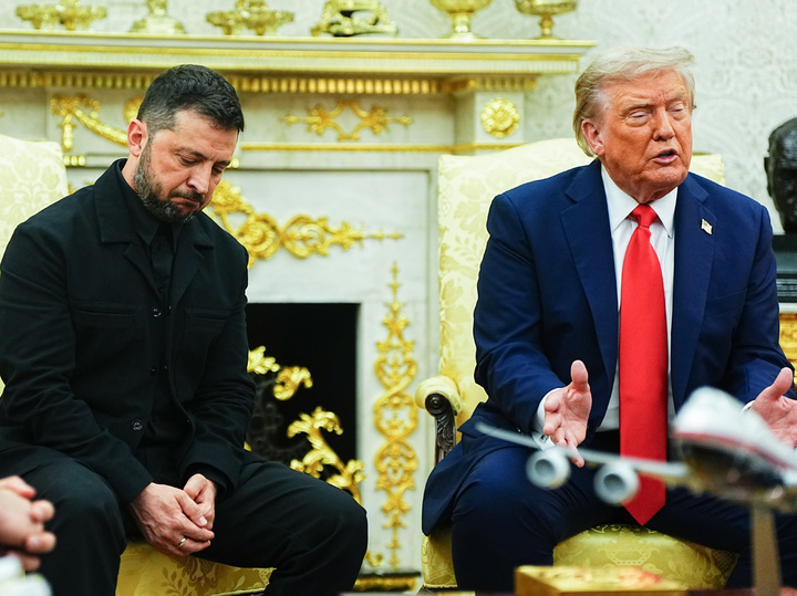 «Побрейте его»: «гардеробная революция» Зеленского позорит Украину «Побрейте его»: «гардеробная революция» Зеленского позорит Украину