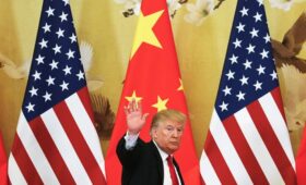 Саммит отменяется: Трамп хотел прилететь в Китай триумфатором, но Иран спутал все карты