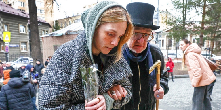 Скончался актер Александр Карин Скончался актер Александр Карин