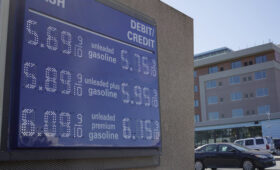 Сравнена стоимость бензина в разных странах на фоне ближневосточной войны