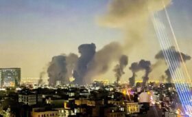 Удар, ещё удар: Трамп продолжил забег по граблям Обамы и Байдена