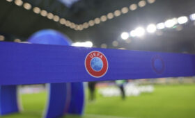 УЕФА наказал «Лилль» за Жанну д’Арк: опасный прецедент для фанатской культуры