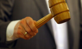 В Испании на торги выставлены архивные документы, которые могли быть украдены в России