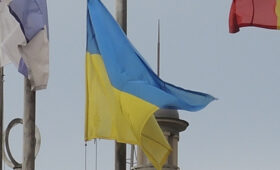 Верховная рада: все жители Украины должны быть готовы воевать вечно