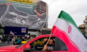 Александр Храмчихин: Победой над Вашингтоном Тегеран обязан Трампу