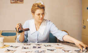 Анна Уколова попала в театр абсурда в сериале «Где лифт?»