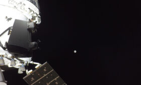 Астронавты попали в «сферу влияния Луны» перед историческим облетом