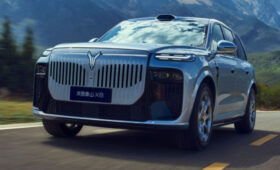 Большой кроссовер Voyah Taishan X8 полностью рассекречен