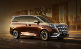 BYD отчиталась о выпуске 16-миллионного NEV-автомобиля на фоне обвала продаж