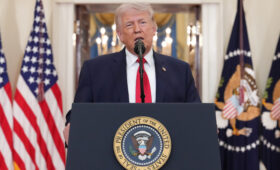 Дипломатия отчаяния: Трамп либо блефует, либо готов признать поражение