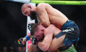 Дю Плесси заявил, что не считает Чимаева самым лучшим соперником в карьере