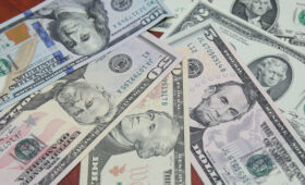 Эксперты объяснили рекордный рост цен на нефть: баррель застрял в Ормузском проливе