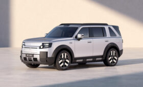 Freelander 8: рассекречена внешность серийного большого SUV от Land Rover и Chery