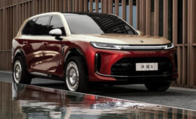 Huawei и SAIC представили большой кроссовер Baojun Huajing S