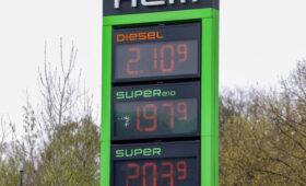 Иран полностью открыл Ормузский пролив: что дальше