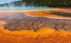 Йеллоустонский супервулкан оказался на грани срыва: может рвануть