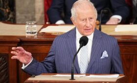 Карл III: Если бы не Великобритания, то народ США говорил по-французски