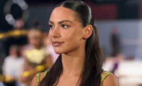 Крамаренко поделилась умилительным фото в домашней обстановке