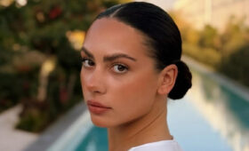 Крамаренко в готическом образе стала копией Моники Беллуччи