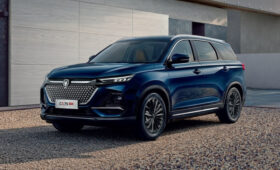 Кроссовер Changan CS75 Pro в России: комплектации и цены