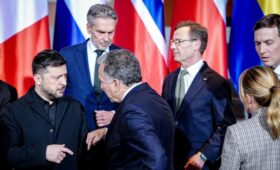 Кушнер и Уиткофф убедят Зеленского не бить по российским НПЗ и портам?