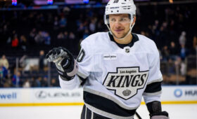 «Лавины» из Колорадо сносят планы Панарина завоевать с «Кингз» Кубок Стэнли