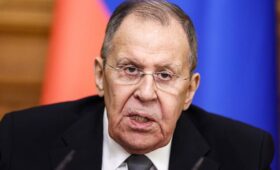 Лавров: США и Европа продвигают идею нового военного блока с Украиной во главе