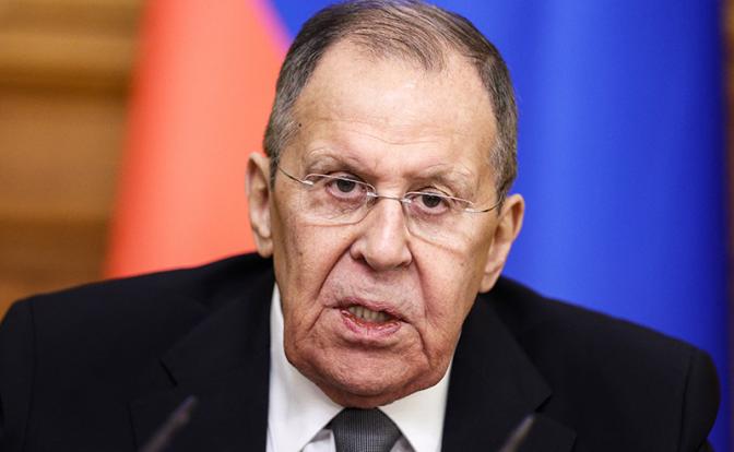 Лавров: США и Европа продвигают идею нового военного блока с Украиной во главе