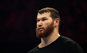 Махмудов прокомментировал свое поражение от Фьюри