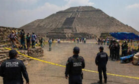 Мексика обещала обеспечить безопасность на ЧМ-2026 после стрельбы на пирамидах Теотиуакан