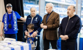 Михаил Гершкович подарил болельщикам «Динамо» свои мемуары