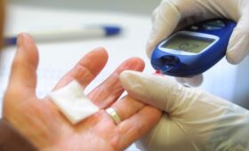 Названы полезные продукты, которые резко повышают сахар